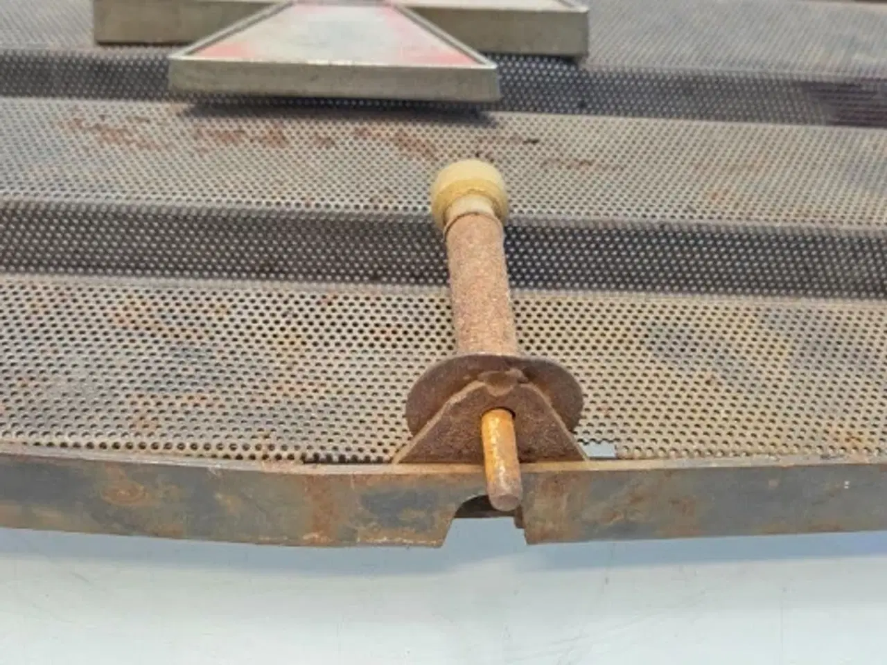 Billede 16 - Massey Ferguson 550 Gitter 1877937M91