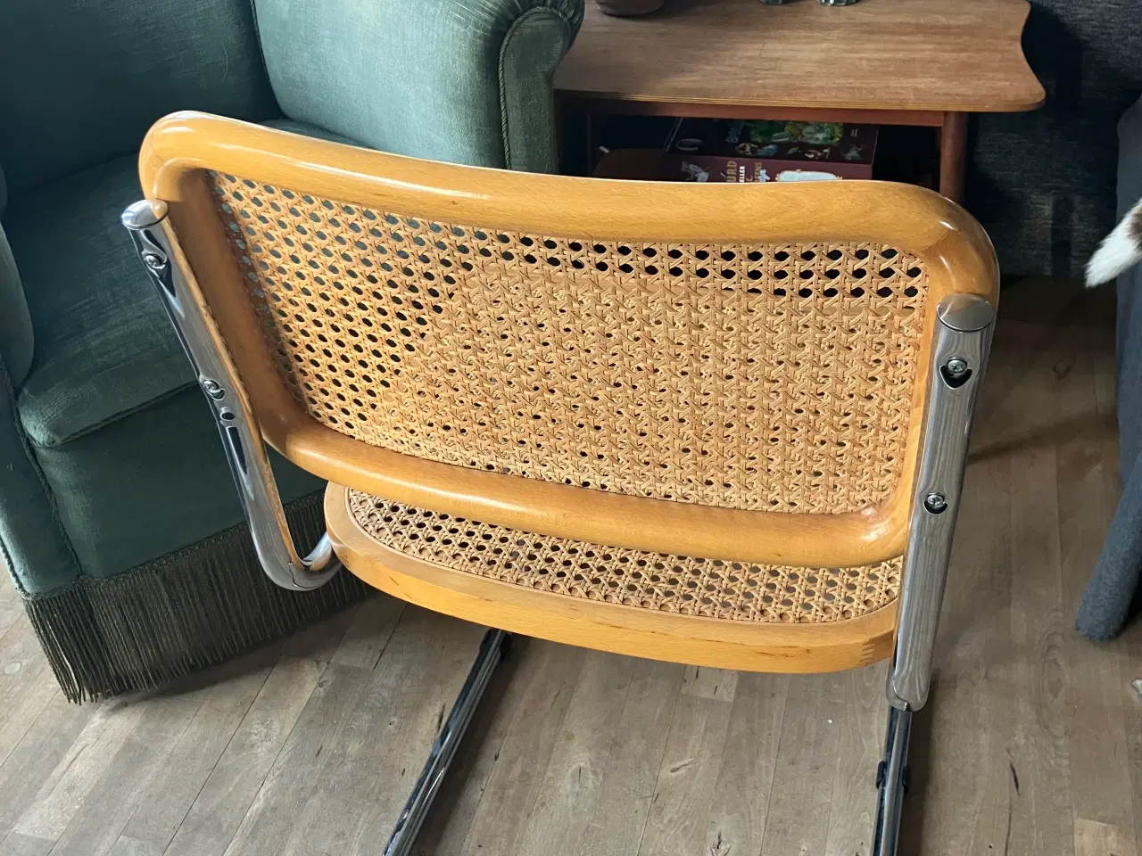 Billede 3 - Frisvinger stol med fransk flet