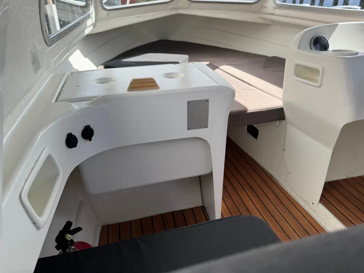 Billede 3 - 550 HT med F40 Mercury-EFI 4 takt og 1300 kg Scandic bådtrailer