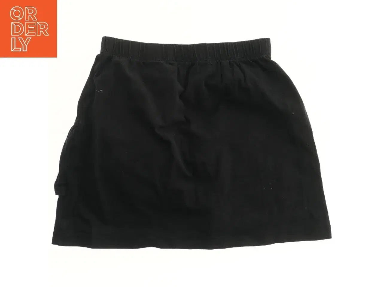 Billede 2 - Sort nederdel med flæser fra VRS (str. 134)