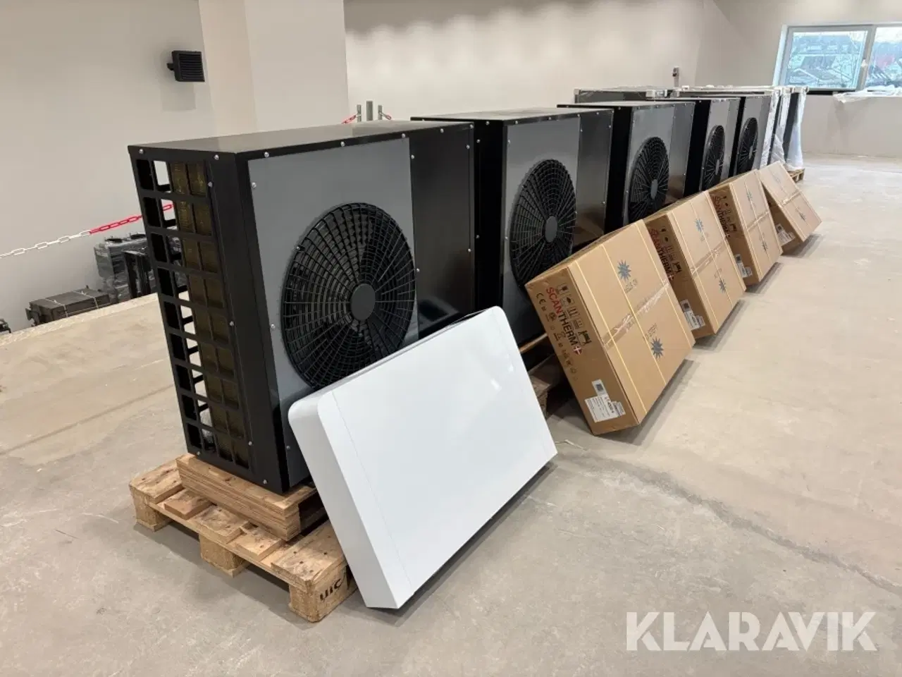 Billede 1 - Varmepumpe Scantherm Blokhus 7 kW R410A Monoblock 5 styk Nye/ubrugte med Fancoil (radiator)