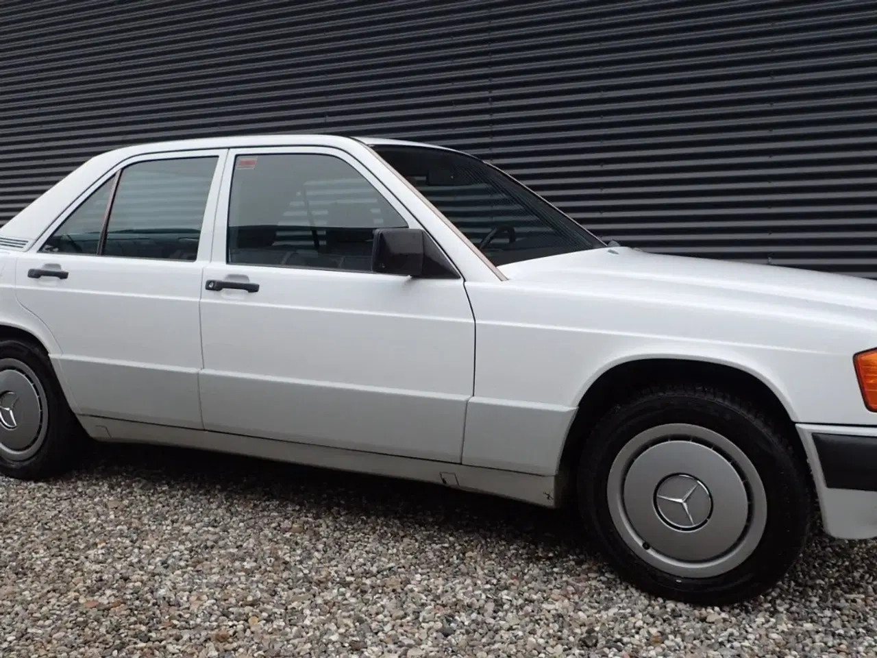 Billede 23 - Mercedes 190 E 2,0 aut.