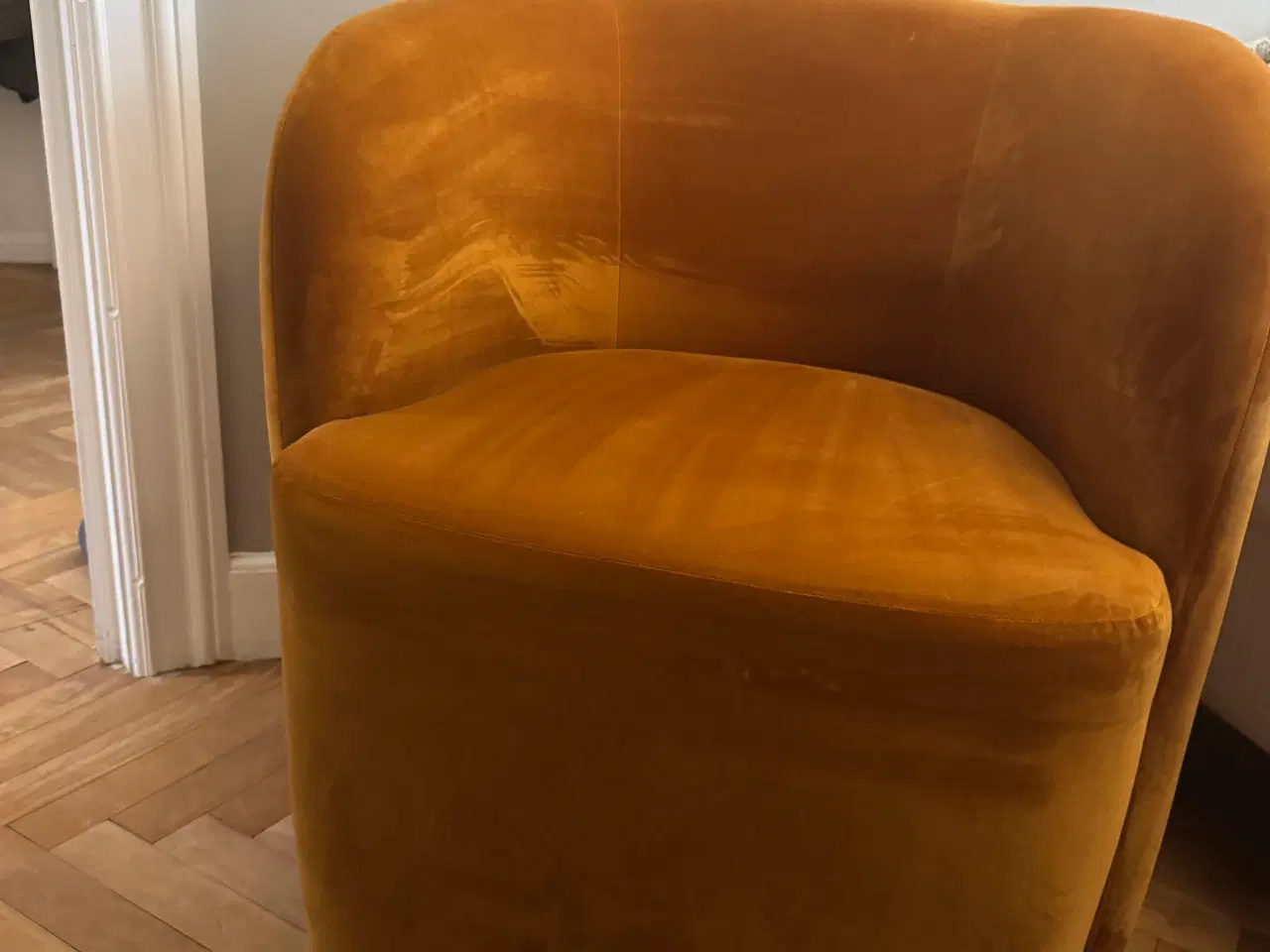 Billede 3 - Sofacompany lænestol i velour. 