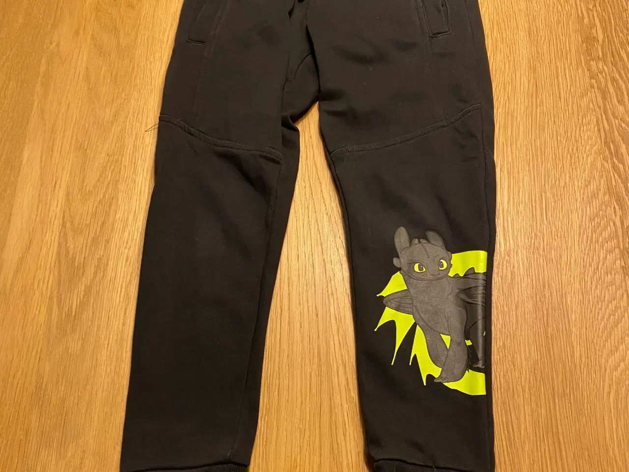 Billede 9 - Hummel jakke str. 116, flere bluser og bukser