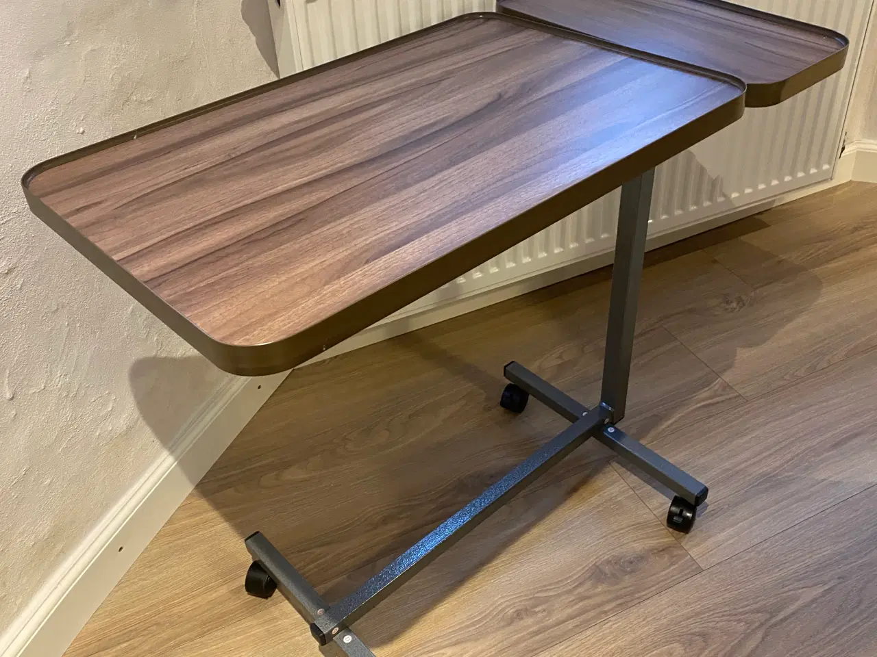 Billede 5 - 2 delt sengebord fra livet som senior