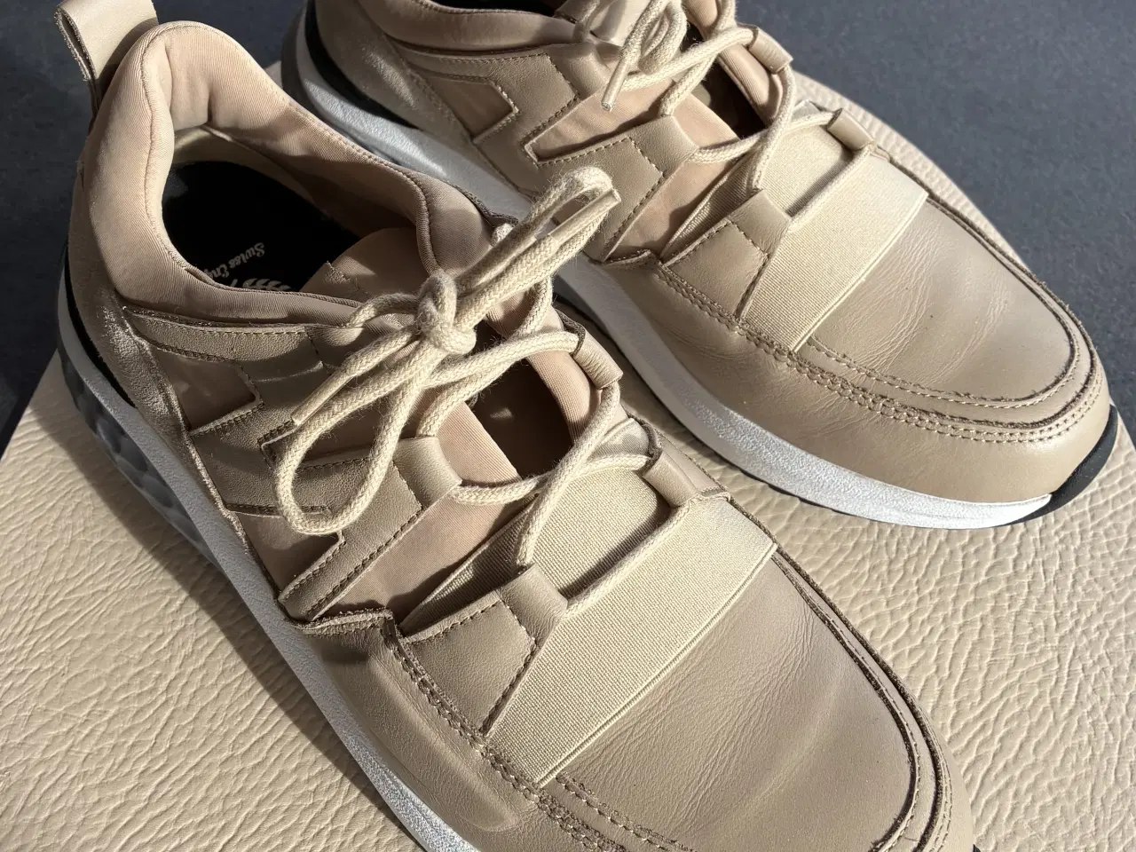 Billede 2 - Dame fritidssko MBT aktivitetsnuvau 3.