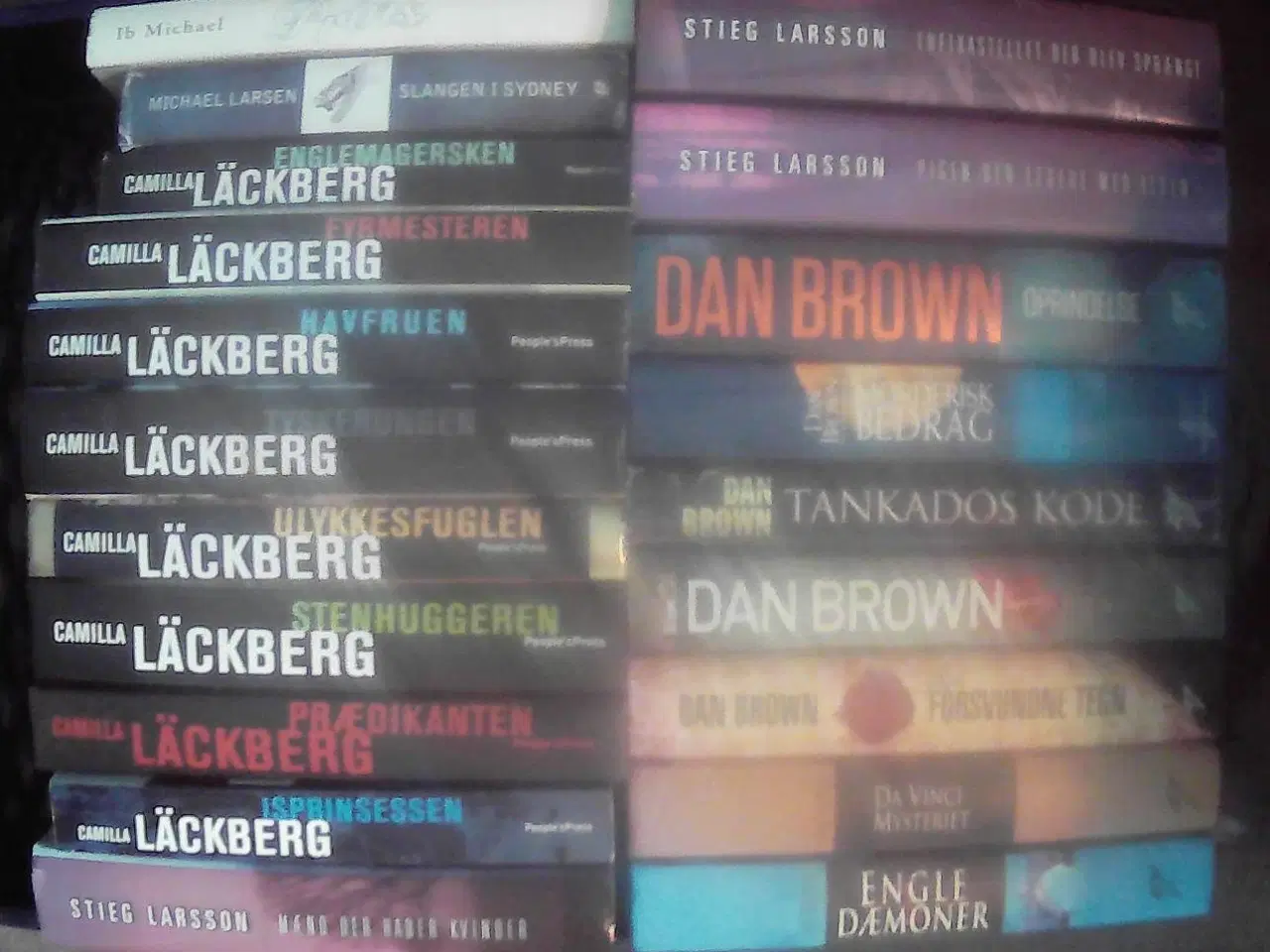 Billede 1 - 20 bind krimi og spænding