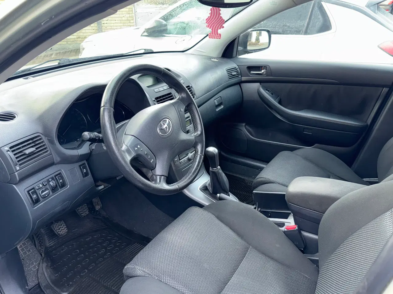 Billede 13 - Toyota Avensis 2004