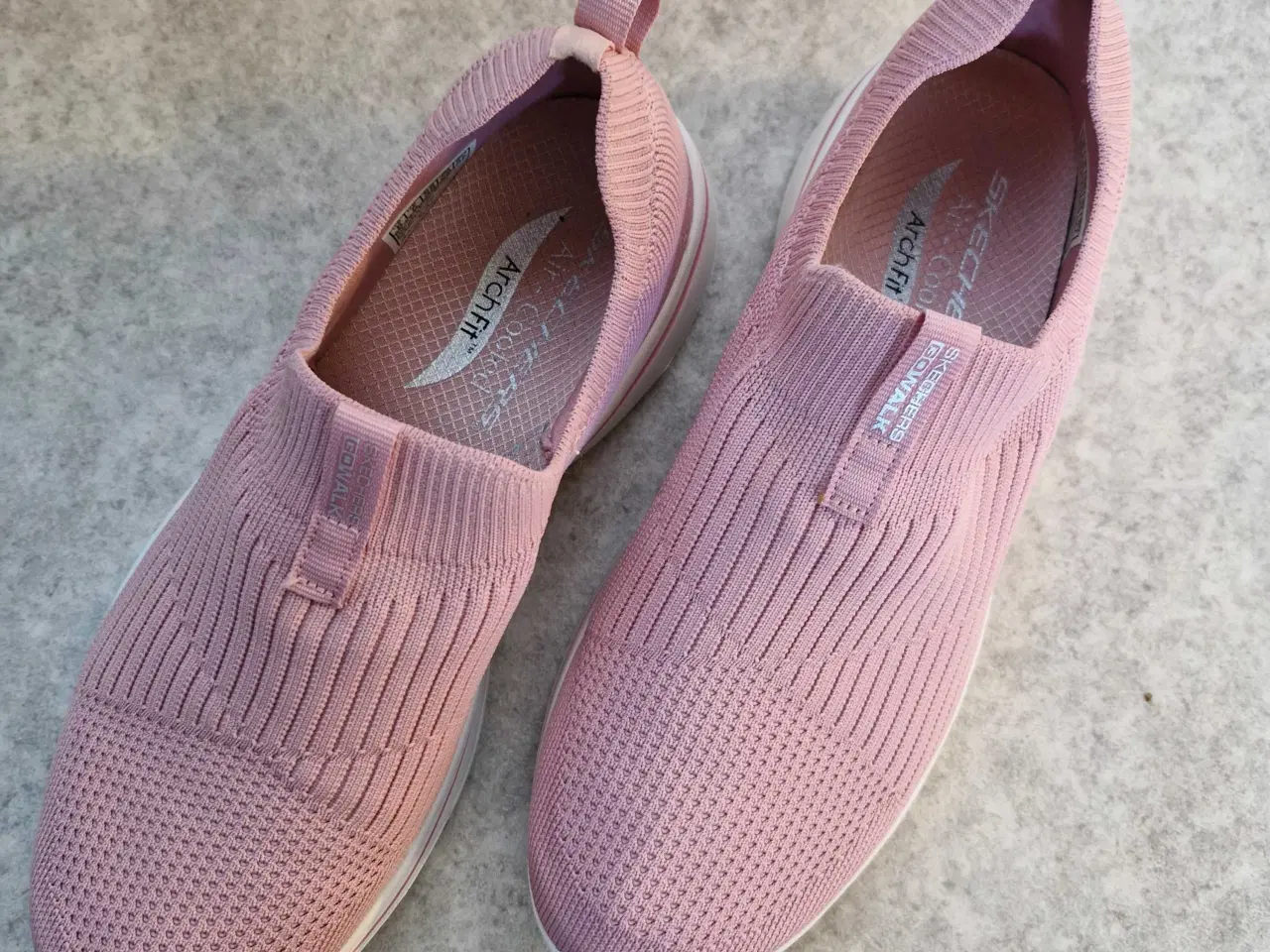 Billede 2 - Nye skechers 