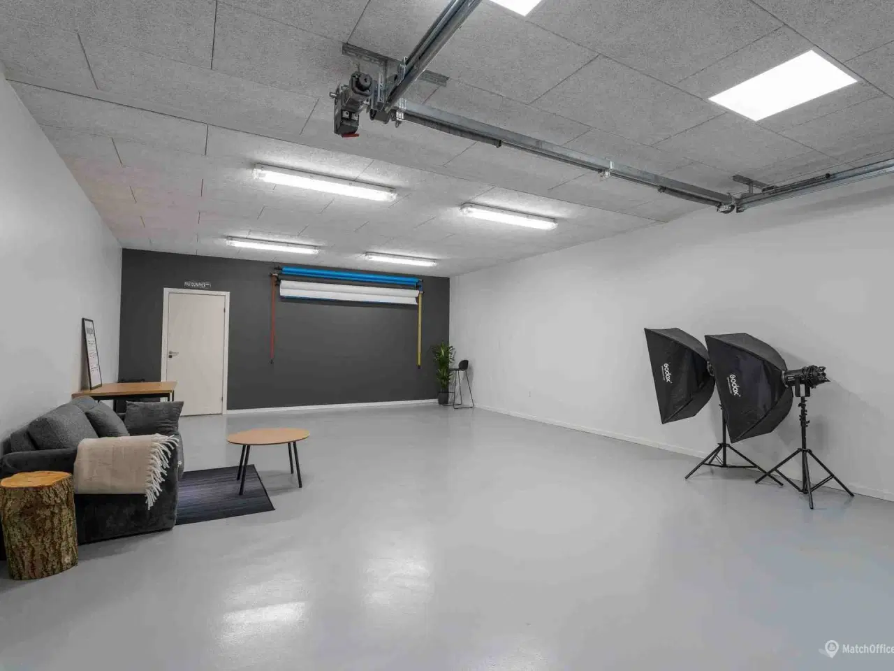 Billede 3 - Lager med port samt ét kontor