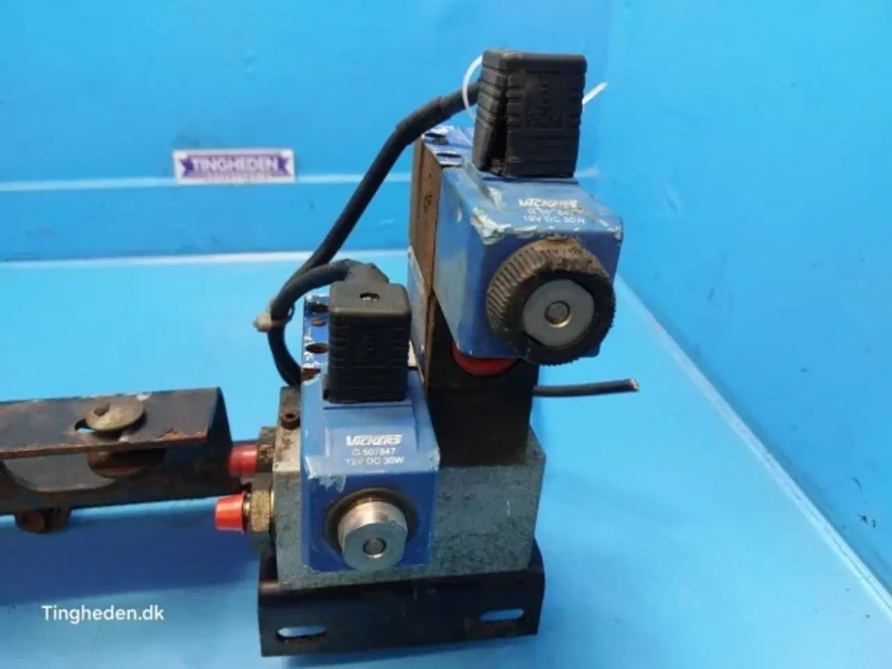 Billede 17 - New Holland 4860 Ventilblok 9837652