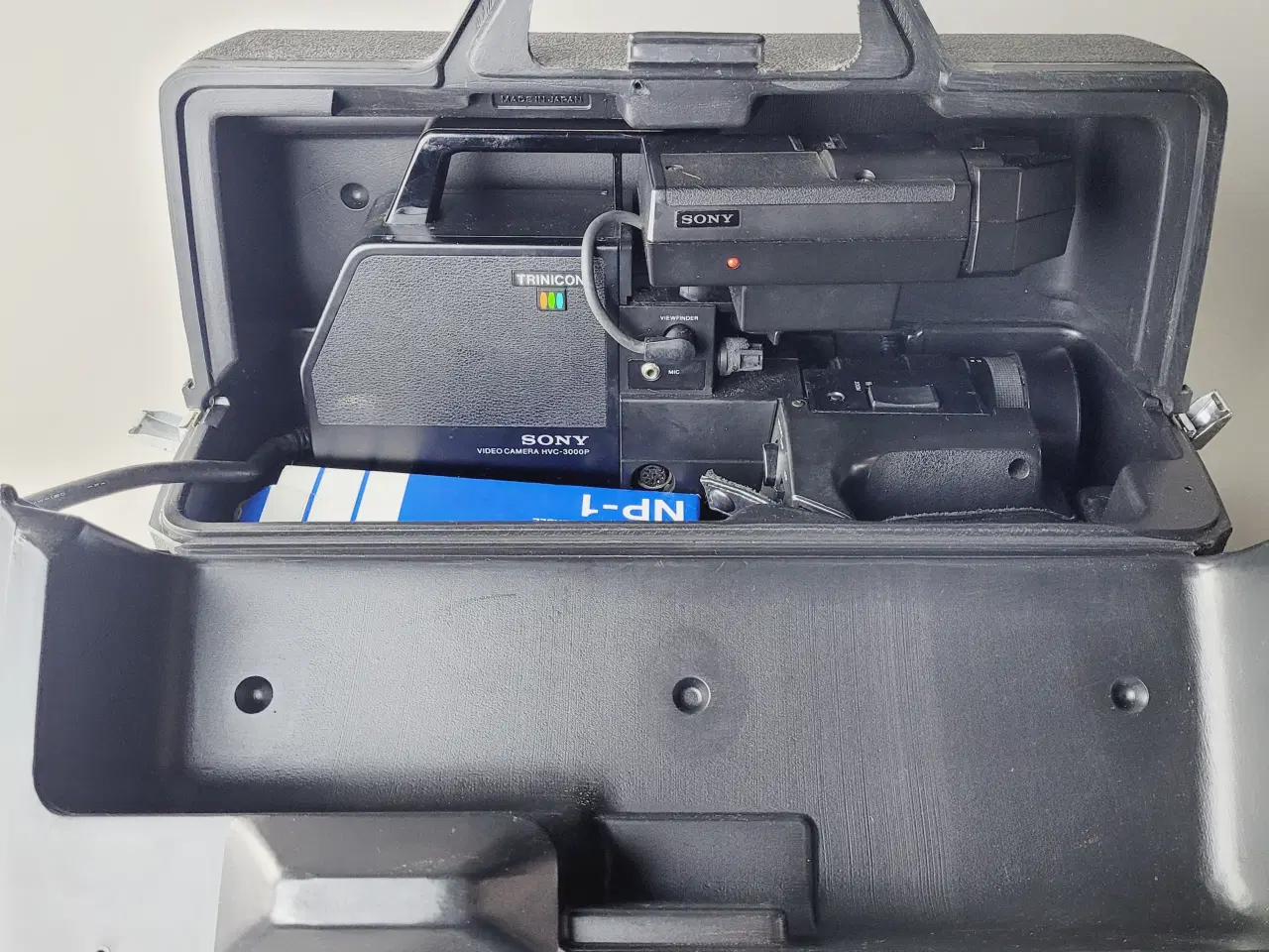 Billede 3 - ⭐️· 📽️ Klassisk Sony HVC-3000P Trinitron Videokam