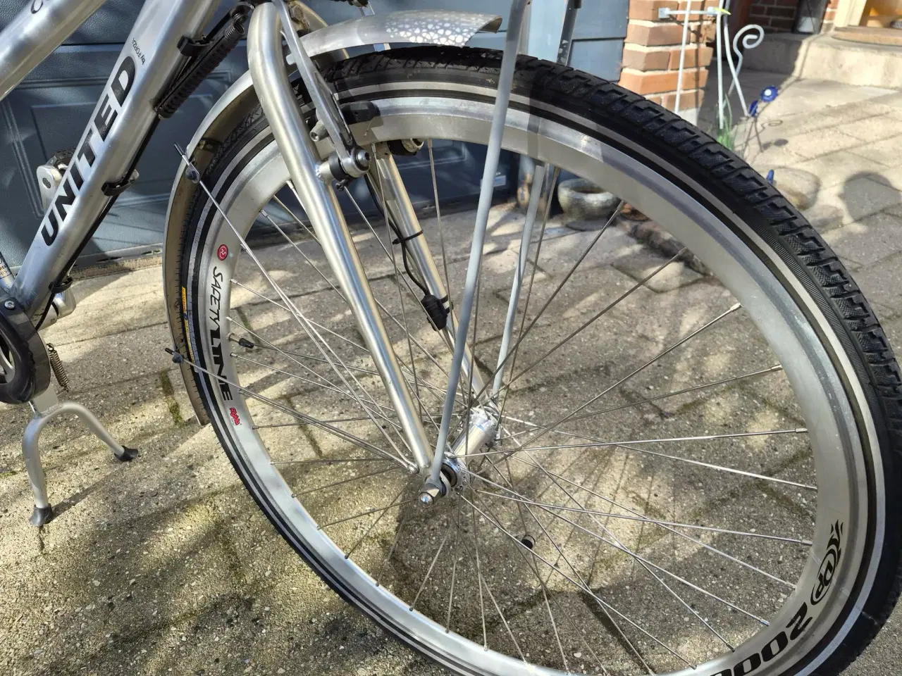 Billede 6 - Dame cykel m. 28" hjul. Ualmindelig velholdt.
