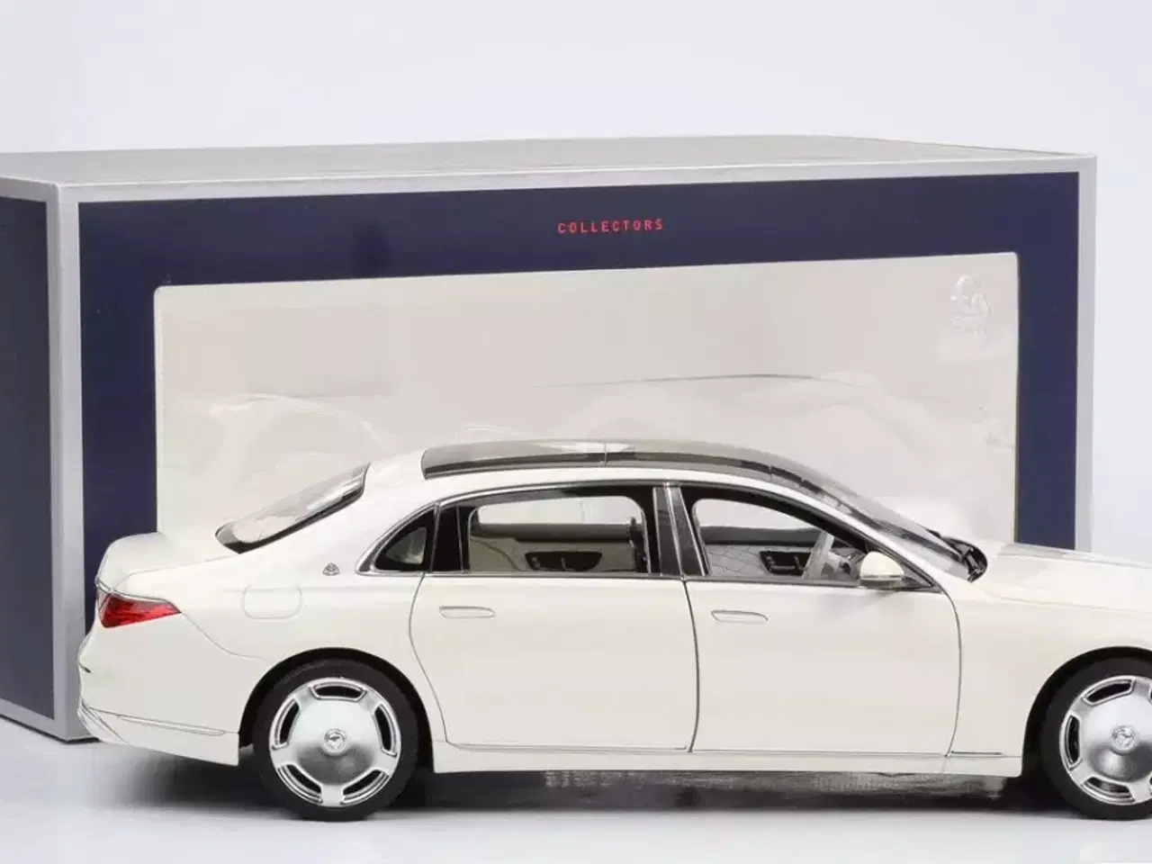 Billede 4 - 1:18 Mercedes Maybach S680 4matic 2021