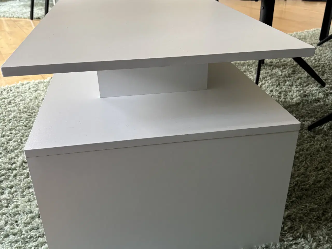 Billede 2 - Sofabord med hylder
