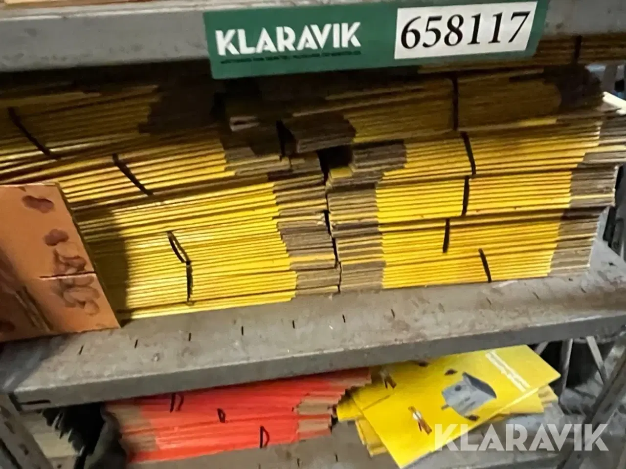 Billede 6 - Reol system med pakke papkasser.