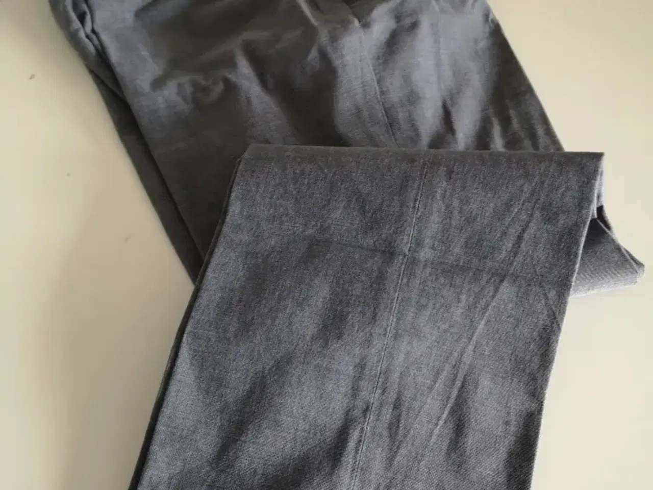 Billede 3 - Hugo Boss gabardine bukser Kollektion