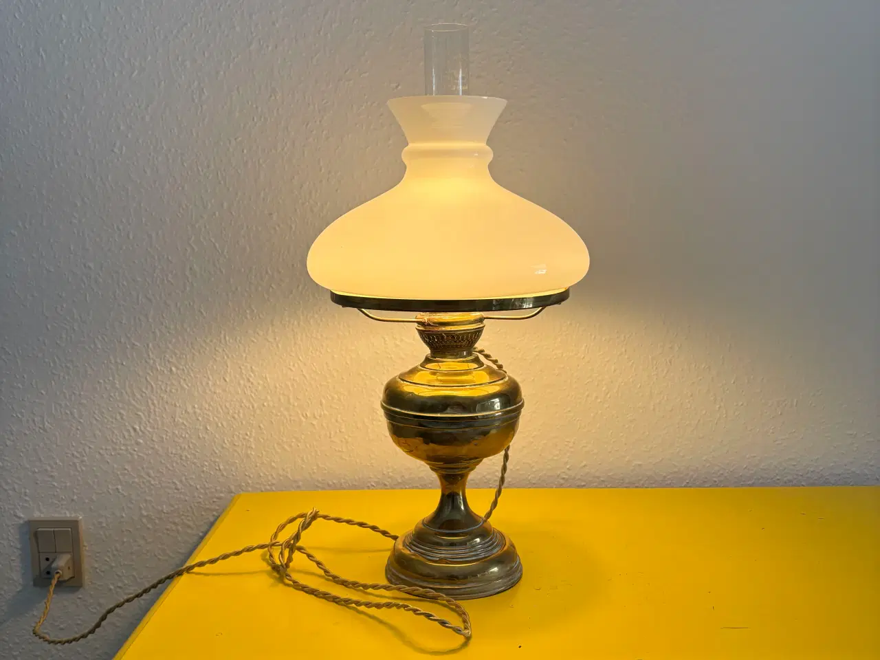 Billede 1 - Messing petroleumslampe 