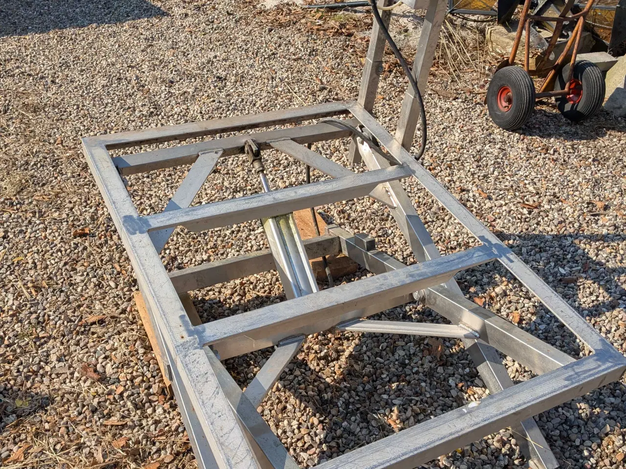 Billede 3 - Underdel til MC lift 