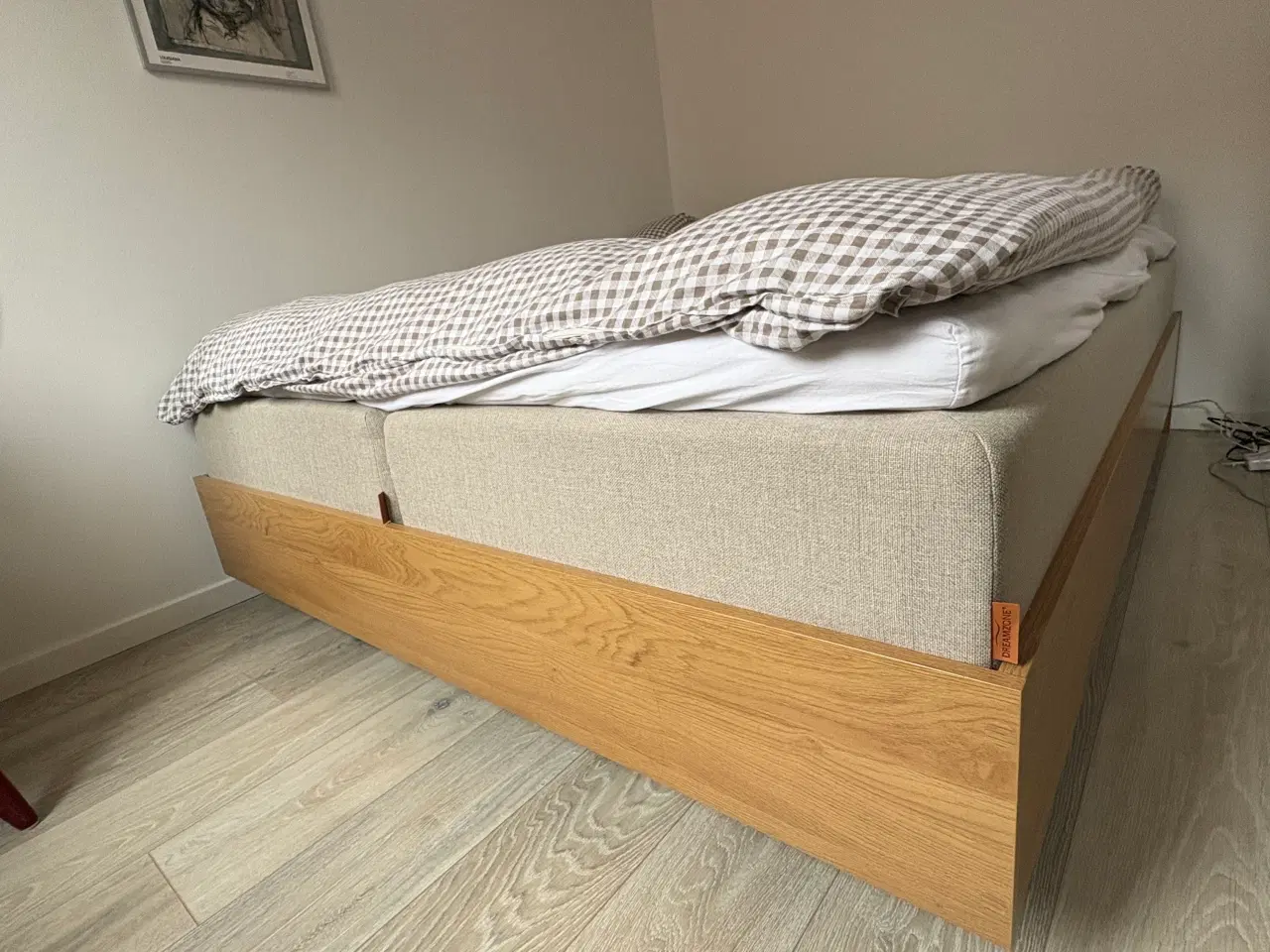 Billede 2 - ELLINGE sengeramme 160x200 m. Opbevaring