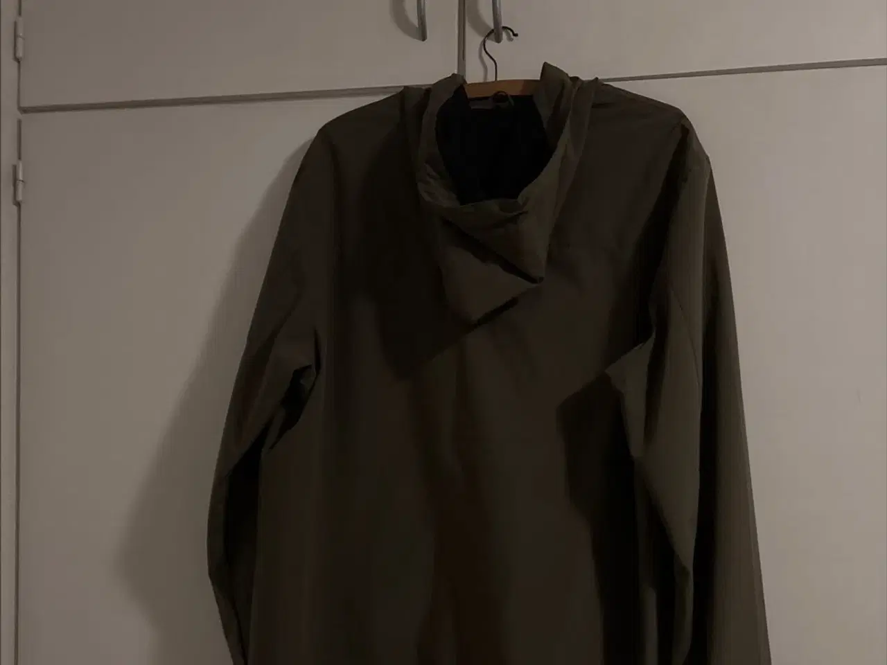 Billede 1 - Nanok jakke