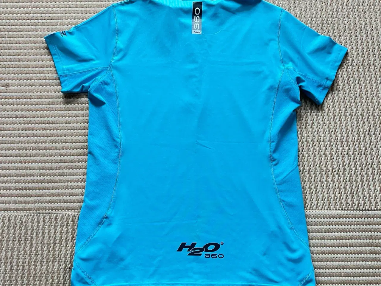 Billede 2 - H2O turkis sportsbluse str L