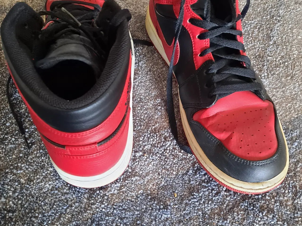 Billede 1 - Jordan 1 Red Banned Nike Sko