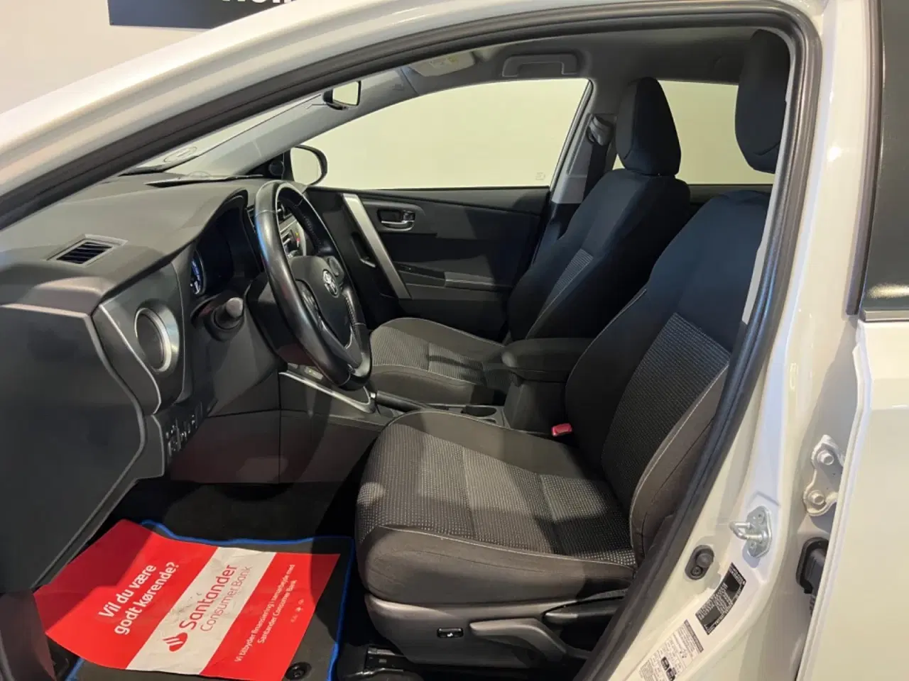 Billede 8 - Toyota Auris 1,8 Hybrid H2+ Comfort Touring Sports CVT