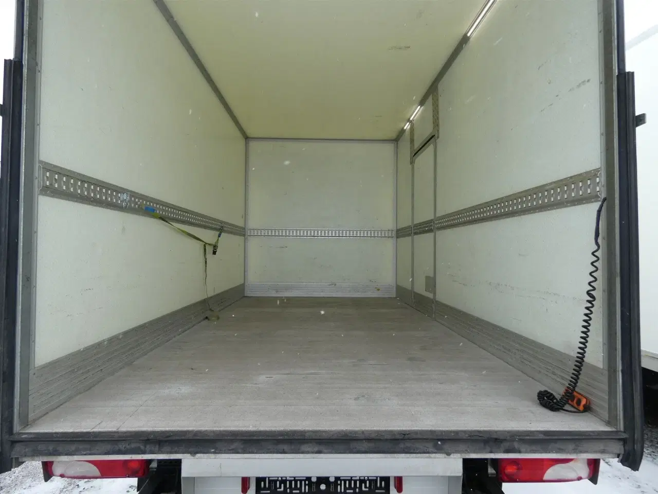 Billede 6 - Mercedes-Benz Sprinter 314 2,1 CDI A1 Alu kasse med lift 143HK Ladv./Chas. Aut.