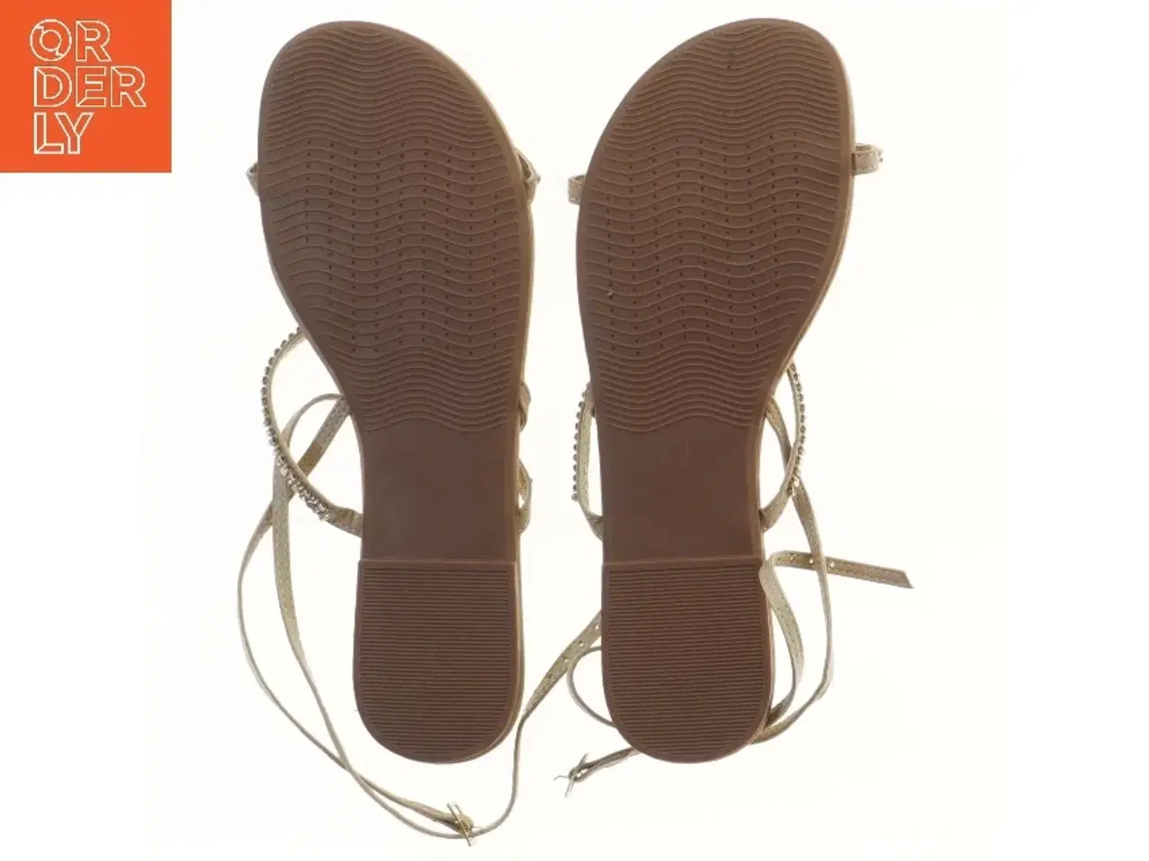Billede 2 - Beige sandaler med similisten – str. 40 fra Bassano (str. 40 )