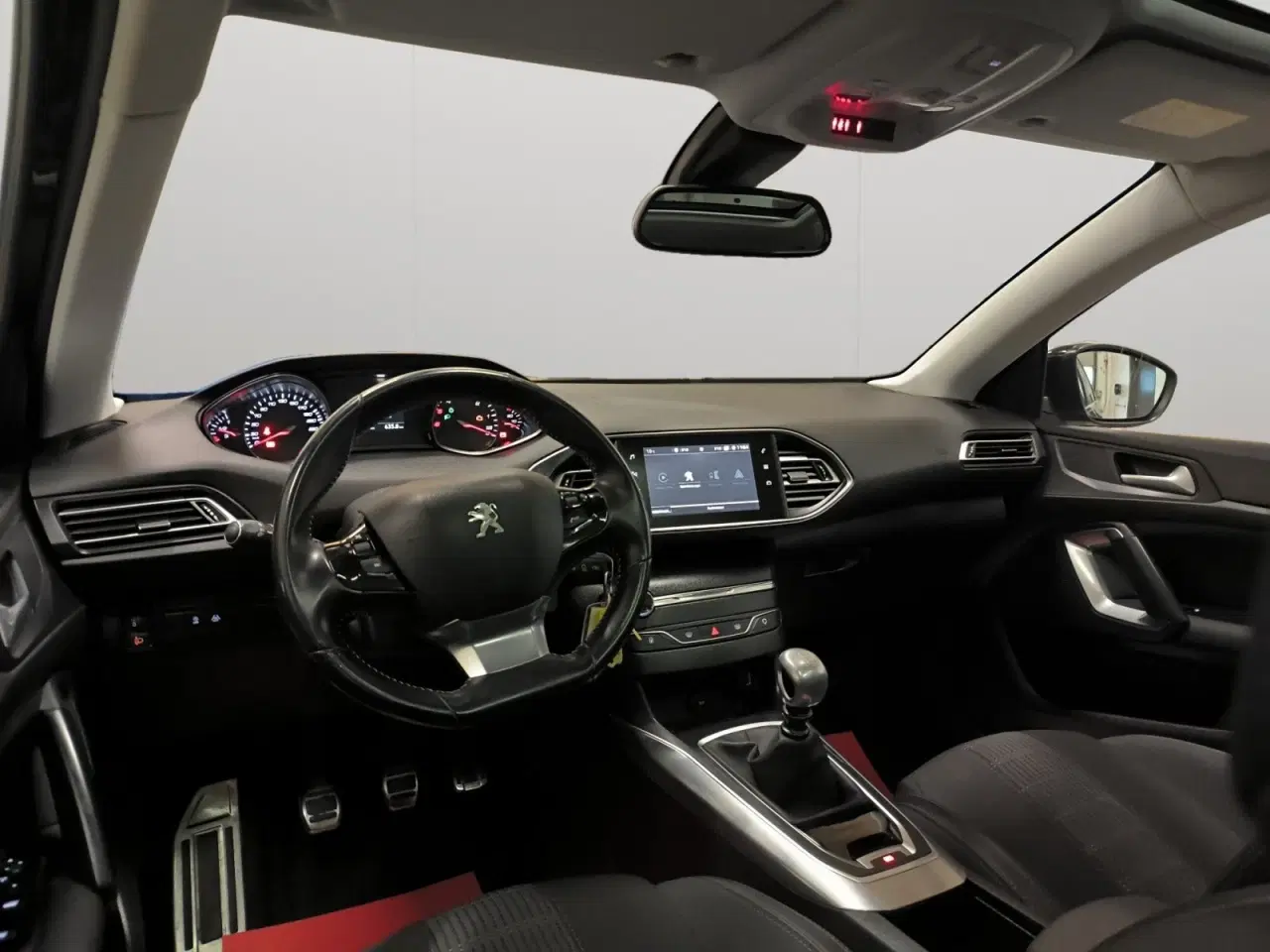 Billede 5 - Peugeot 308 1,6 BlueHDi 120 Allure Sky