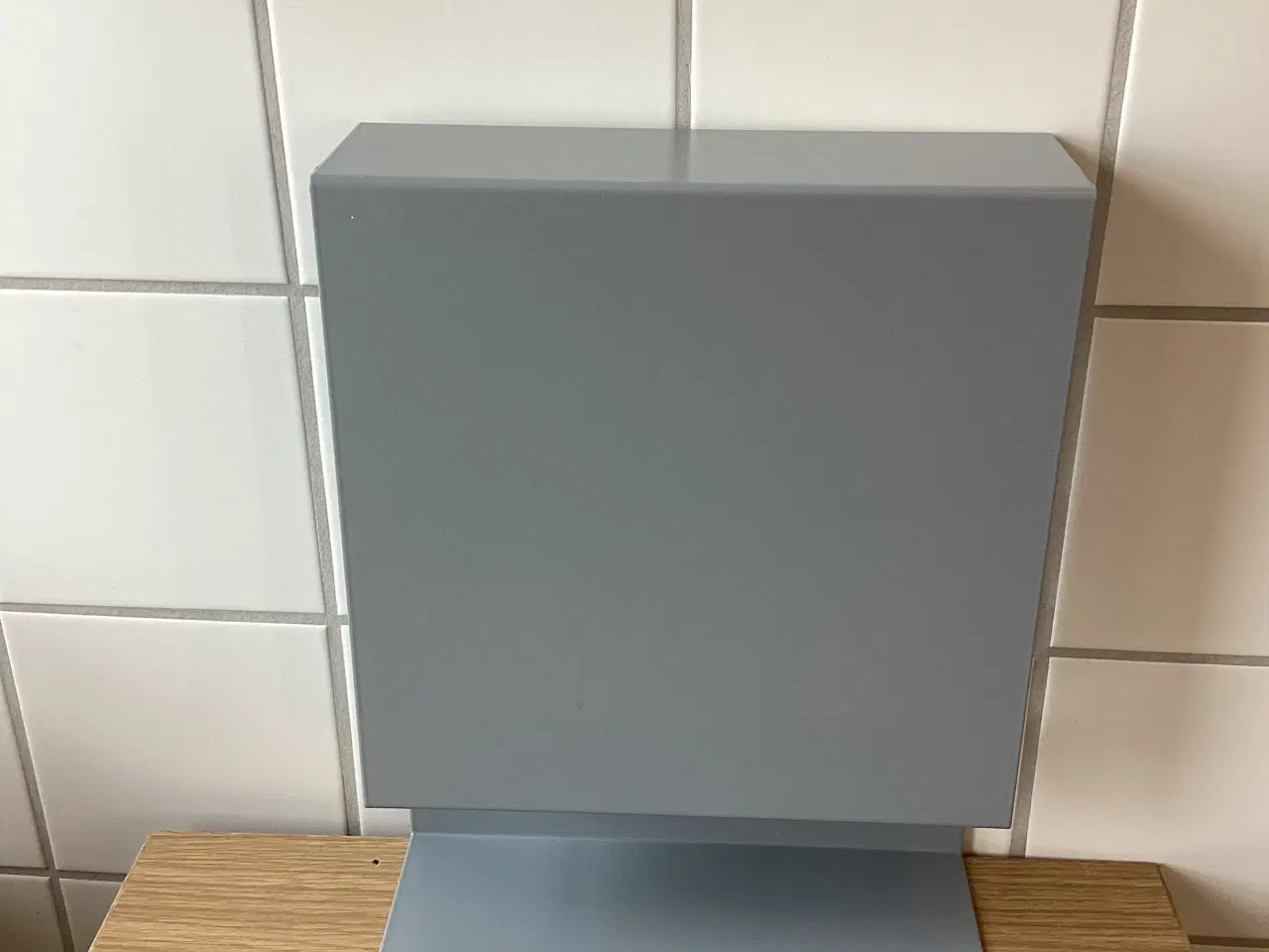 Billede 3 - Flotte metal hylder Anne Linde design