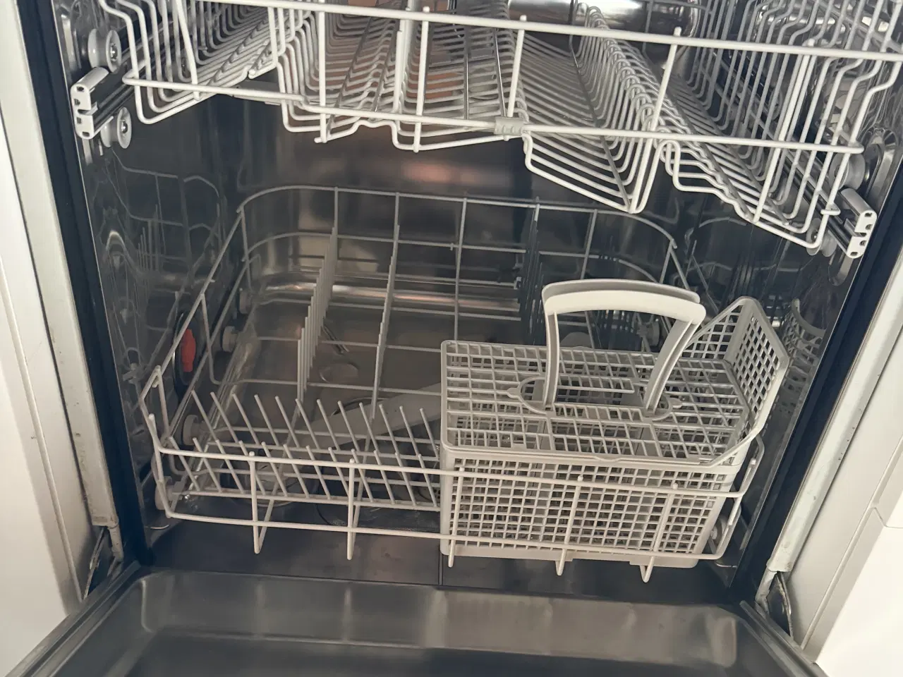 Billede 2 - Opvaskemaskine 
