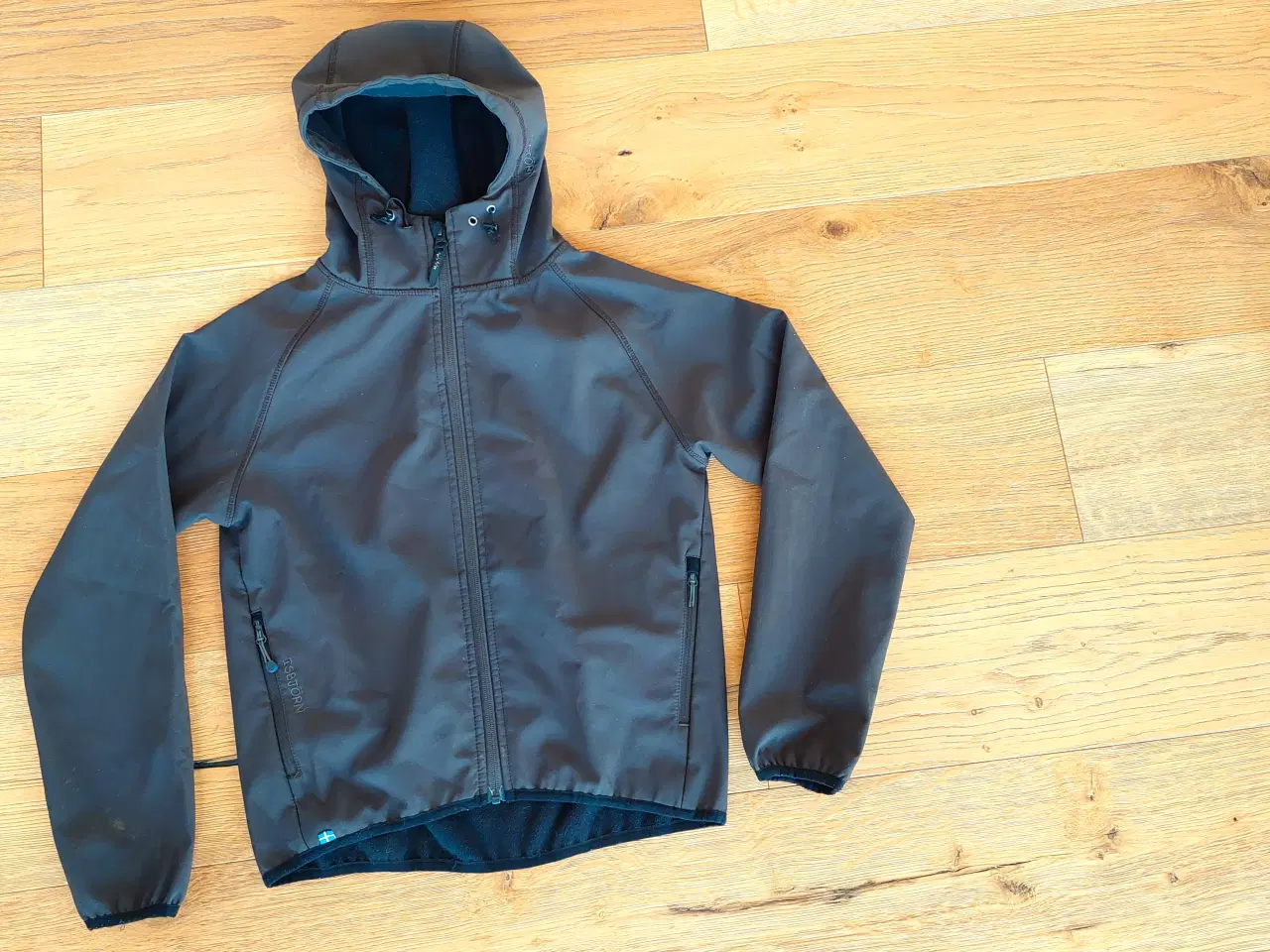 Billede 1 - Isbjörn of Sweden soft shell jakke med hætte