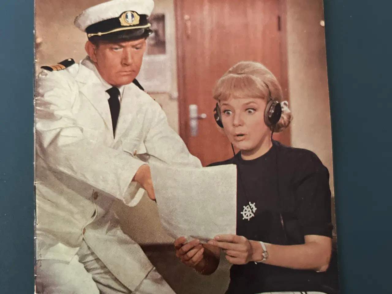 Billede 1 - En pige og 39 sømænd 