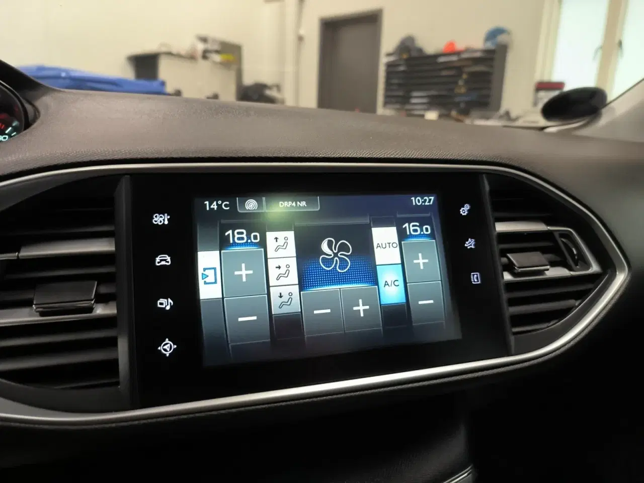 Billede 10 - Peugeot 308 1,6 BlueHDi 120 Style Sky SW