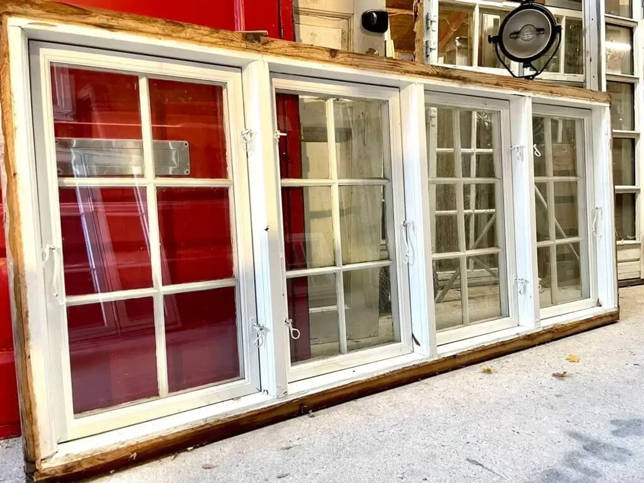 Billede 4 - Originalt 4-fags vindue m. 6-ruders vinduesrammer