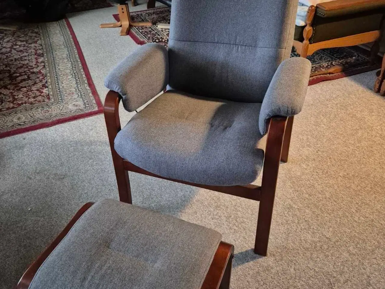 Billede 1 - Otiumstol med fodskammel