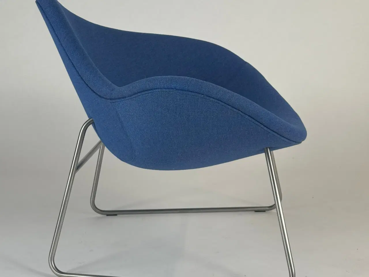 Billede 6 - +Halle | K2 Sled Loungestol (Kvadrat Rewool 767)