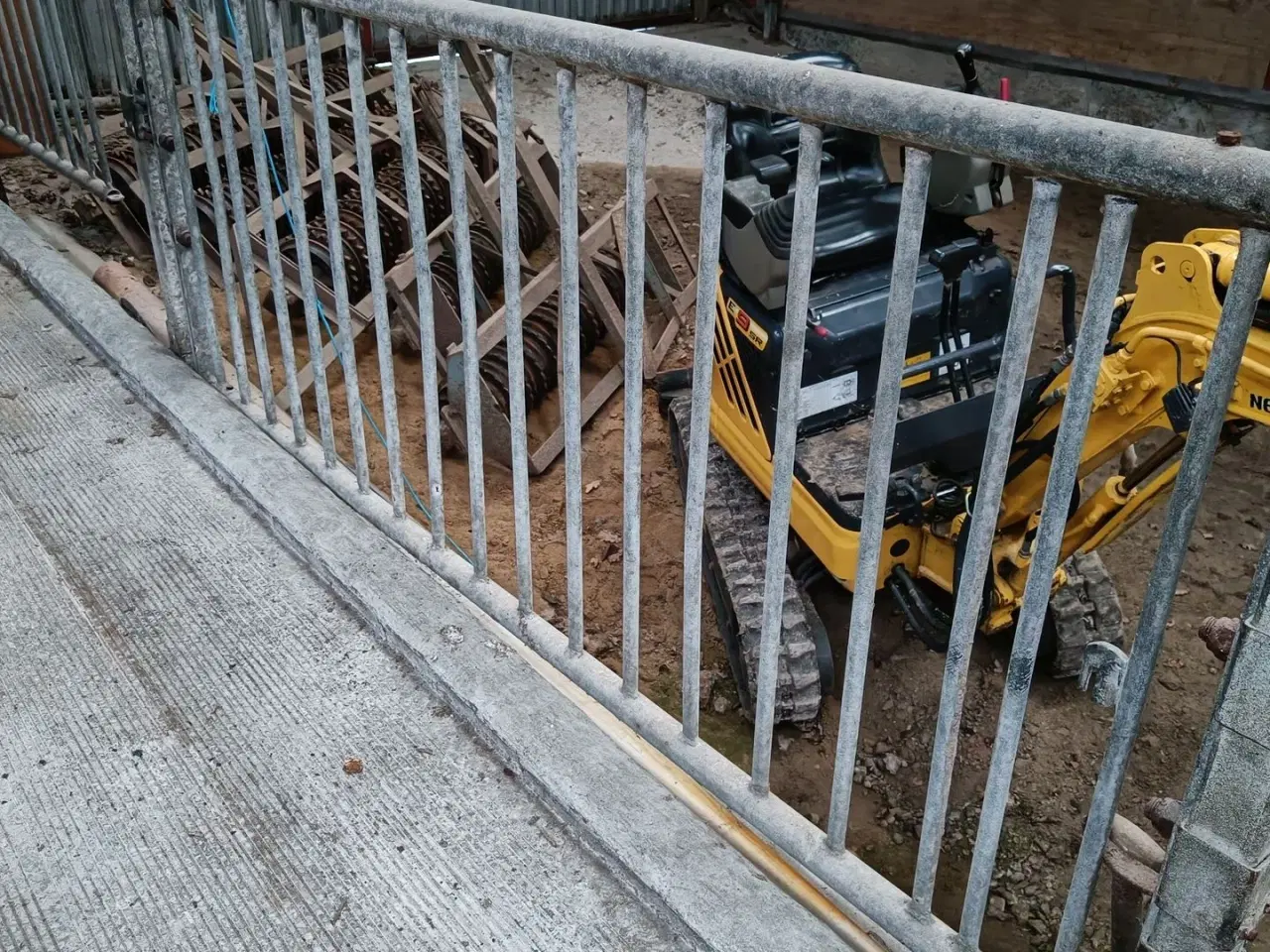 Billede 1 - - - - Forværk