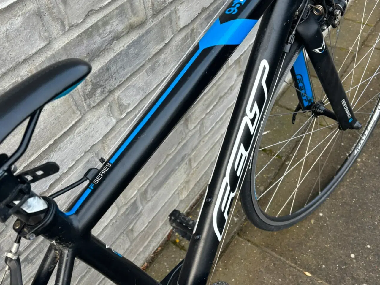 Billede 2 - FELT junior racercykel