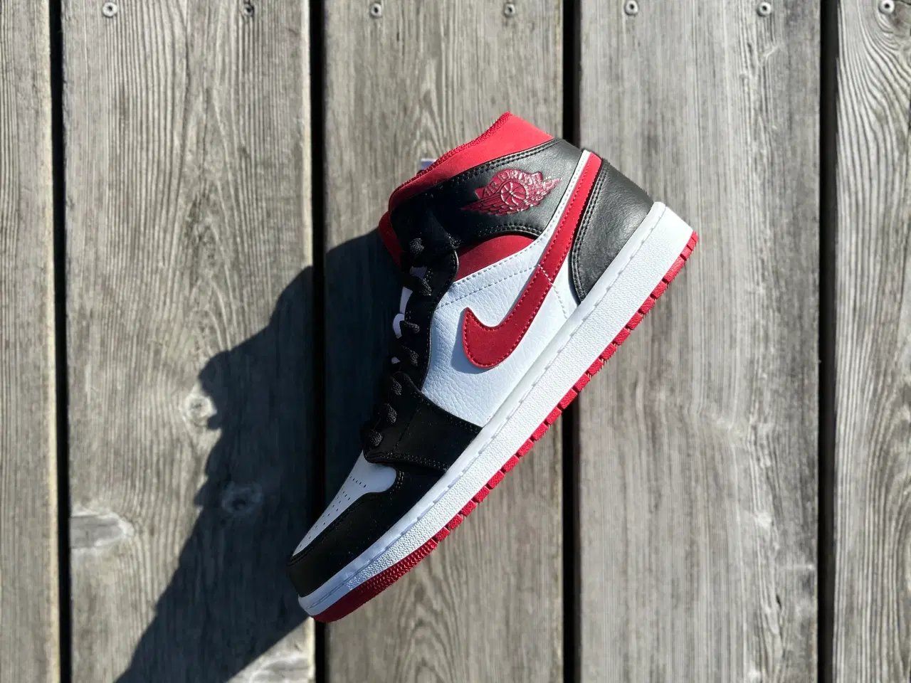 Billede 1 - Jordan 1 Mid “Gym Red” i str. 42.5