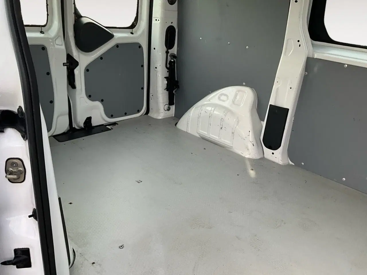 Billede 14 - Citroën Jumpy 1,6 HDi 90 Kassevogn L1H1