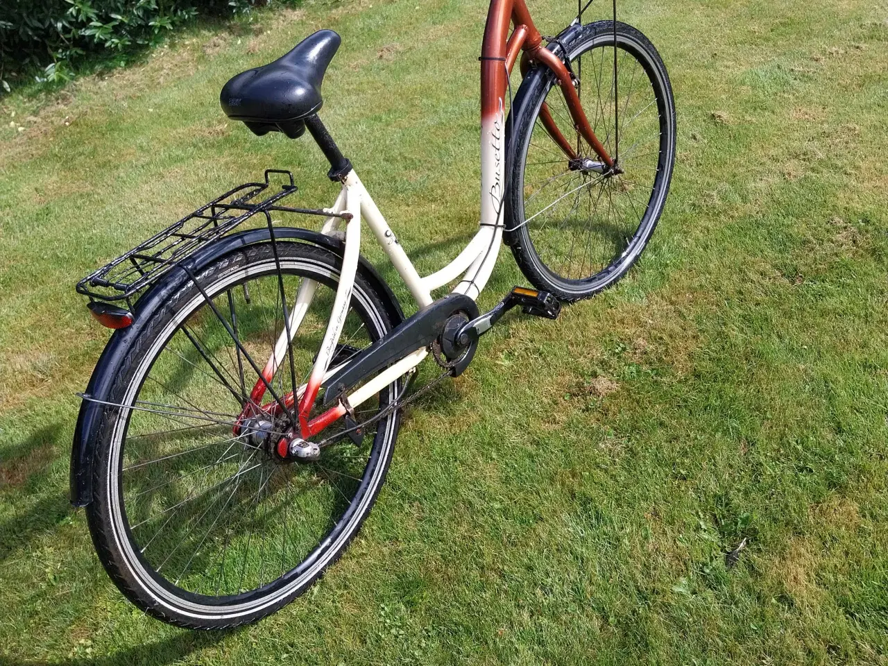 Billede 3 - Busetto damecykel med 3 gear