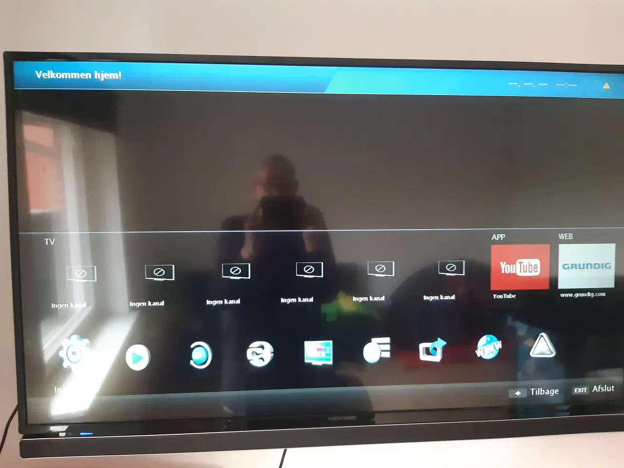 Billede 2 - Grundig smart tv 42" Inc. Væg ophæng