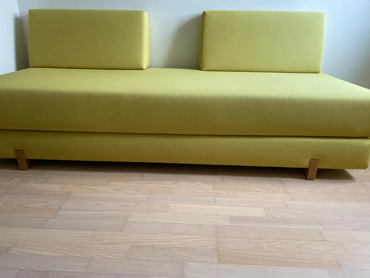 Billede 1 - Sovesofa (Innovation Living )karry/gul