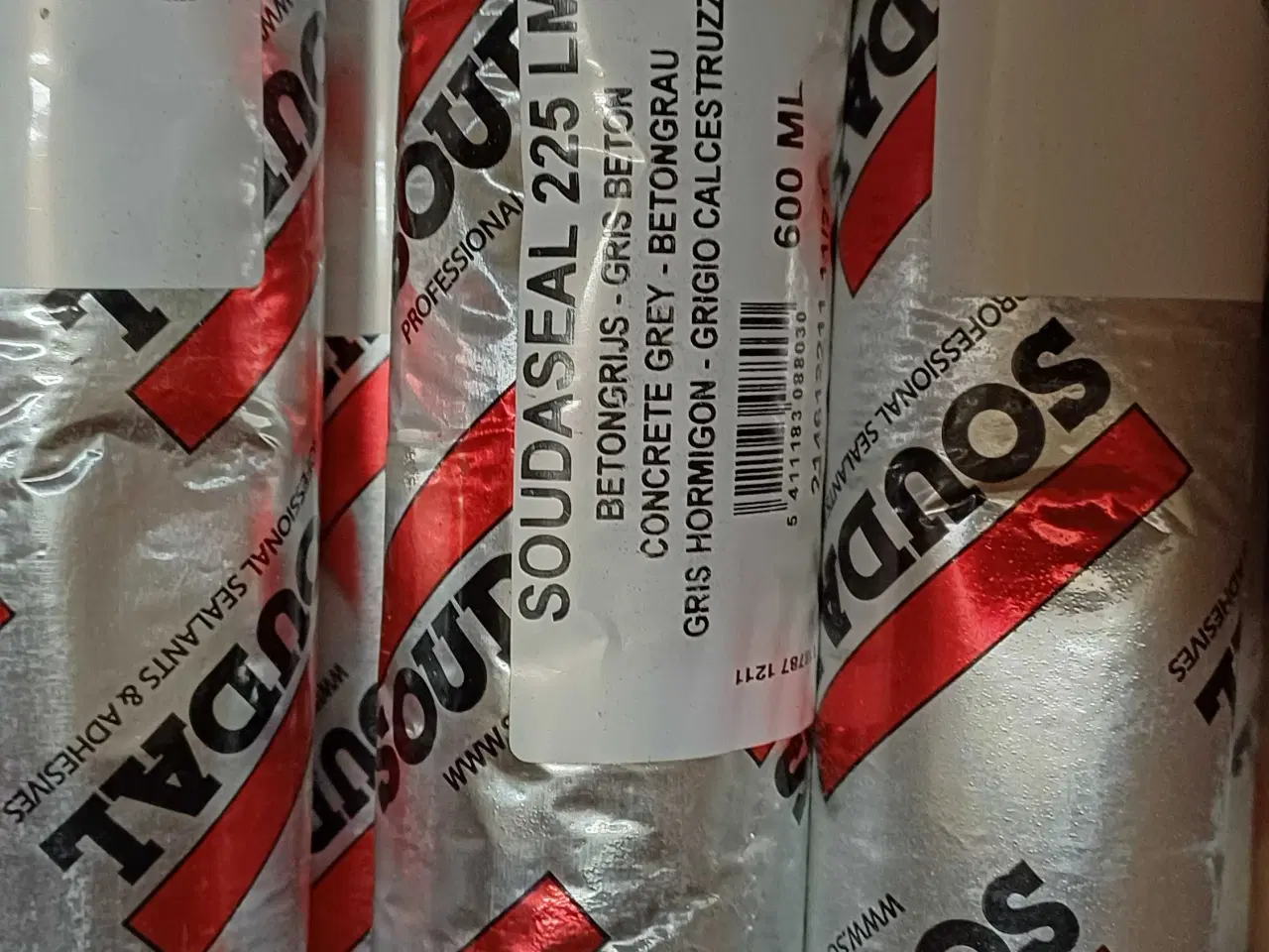 Billede 2 - Bygningsfugemasse 600 ml grå