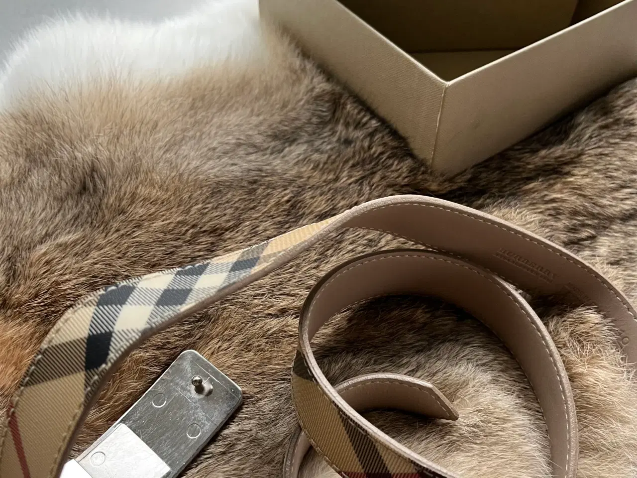 Billede 4 - Burberry bælte