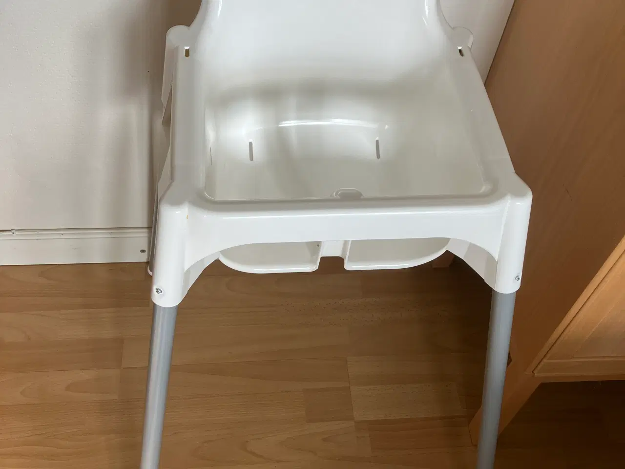 Billede 2 - Ikea højstol.  