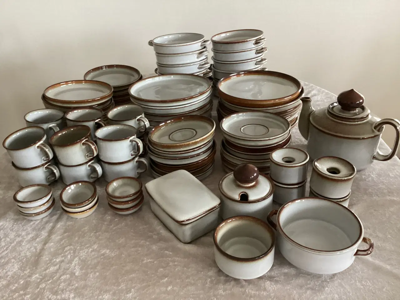 Billede 1 - Spisestel